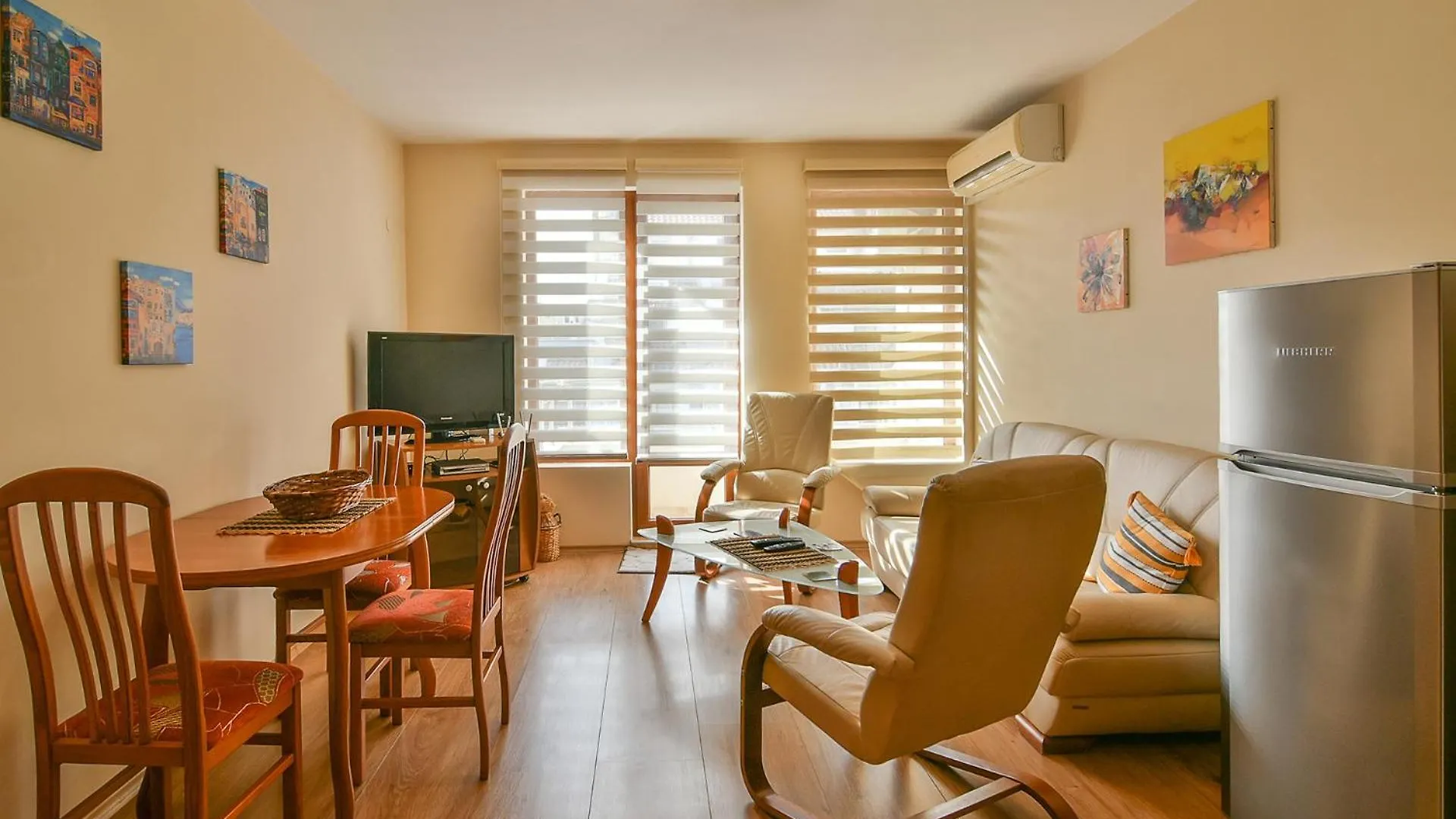 Central Area Retreat Ac & Wifi Varna Apartment